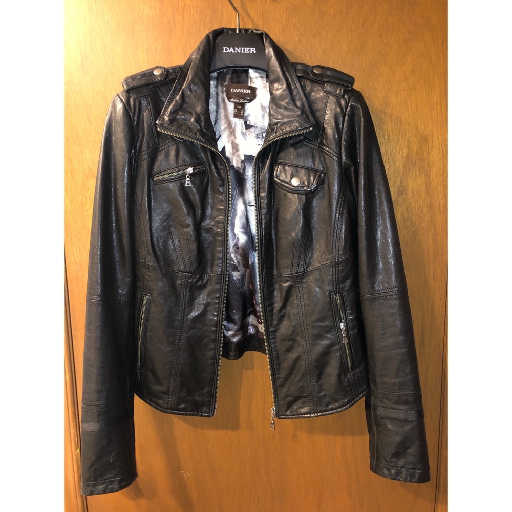 Perfect Condition Danier Leather Jacket! - image 1